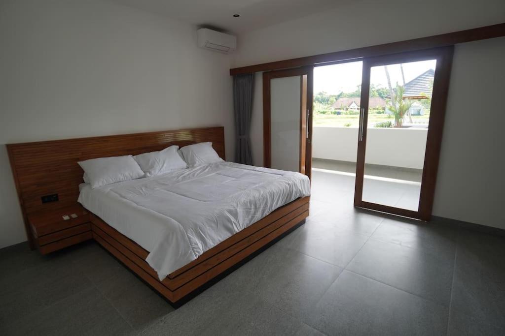 Villa Vespa Lovina ภายนอก รูปภาพ