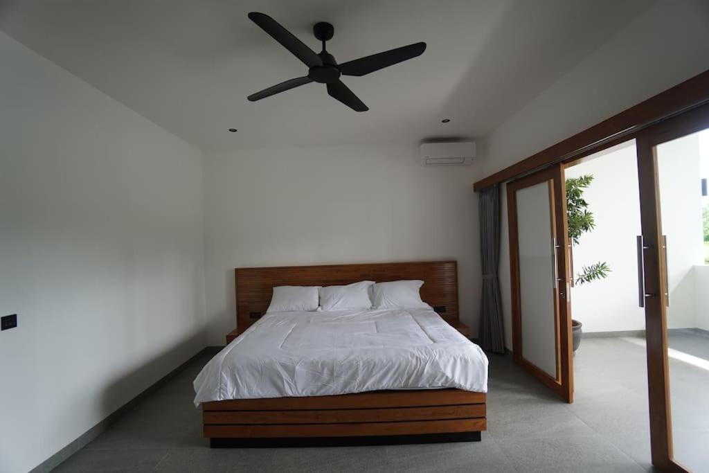 Villa Vespa Lovina ภายนอก รูปภาพ