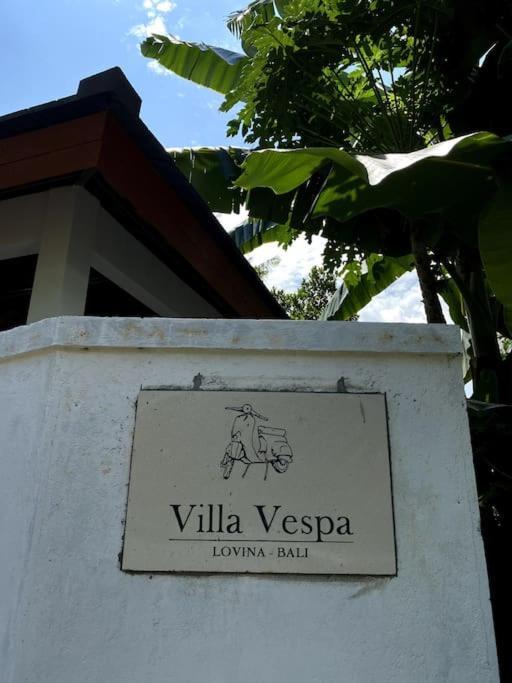 Villa Vespa Lovina ภายนอก รูปภาพ